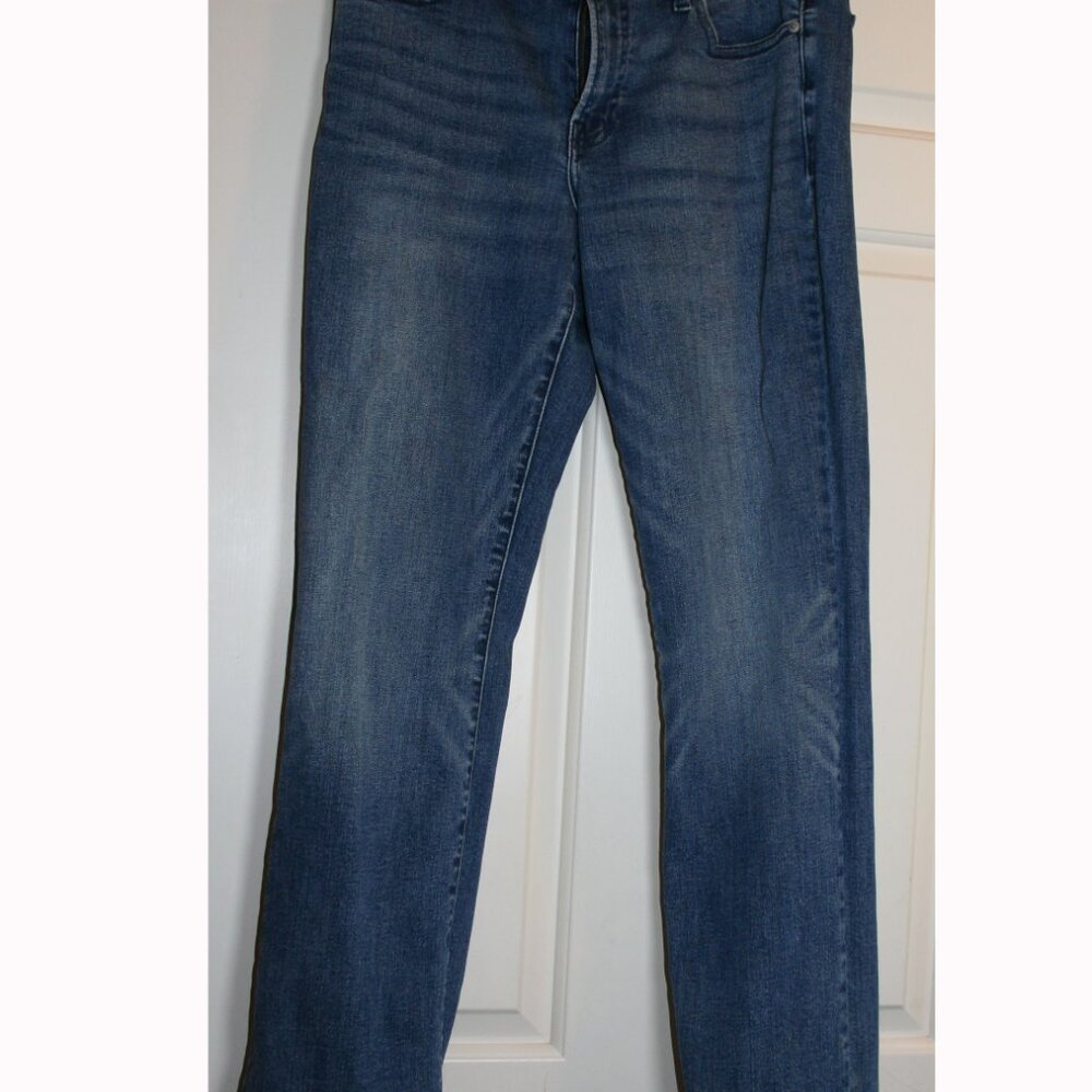 Lucky Brand Women’s Mid Rise Straight Jeans Size 12/31